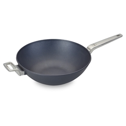 Picture of  WOLL Diamond Lite Pro cast wok and stir pan 